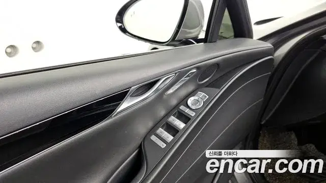 Genesis G80 2021 — Şəkil 16/36