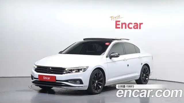 Volkswagen Passat GT 2021 — Фото 1/20