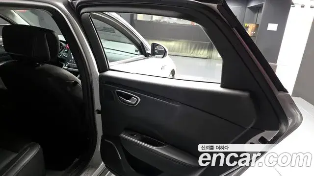 Renault Samsung SM6 2020 — ფოტო 25/29