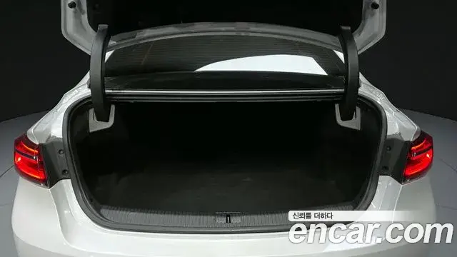 Renault Samsung SM6 2020 — ფოტო 21/29