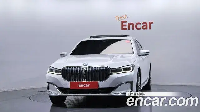 BMW 7 Series 2019 — Photo 6/20