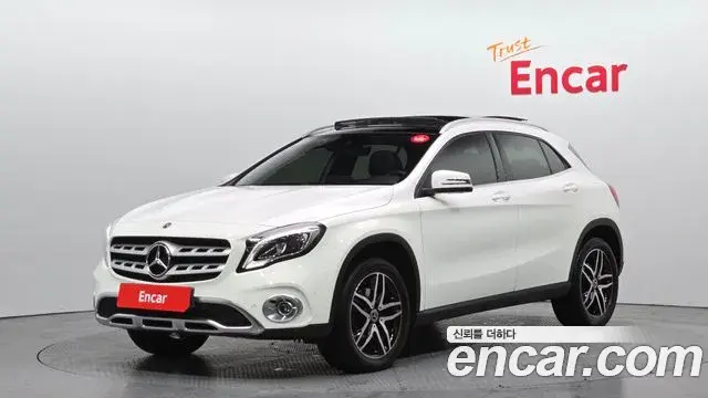 Mercedes-Benz GLA-Class 2019 — Фото 1/20