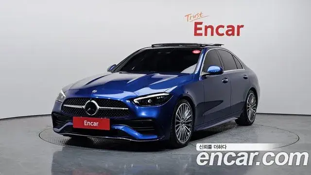 Mercedes-Benz C-Class 2023 — Фото 1/20