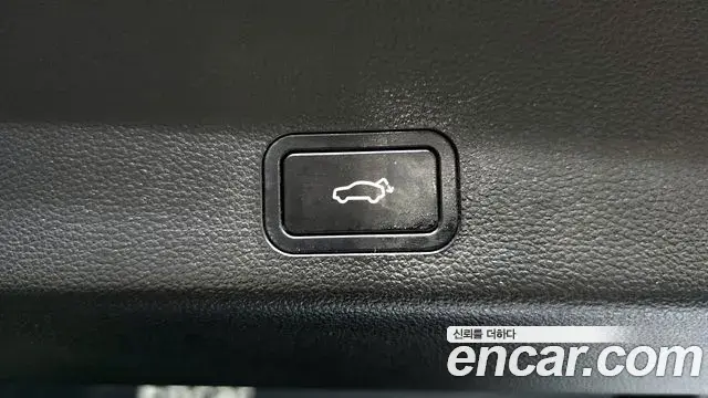 Renault Samsung Grand Koleos 2024 — Photo 19/30