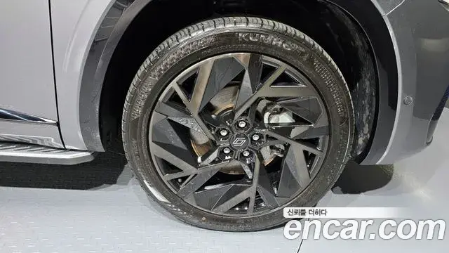 Renault Samsung Grand Koleos 2024 — Photo 27/30