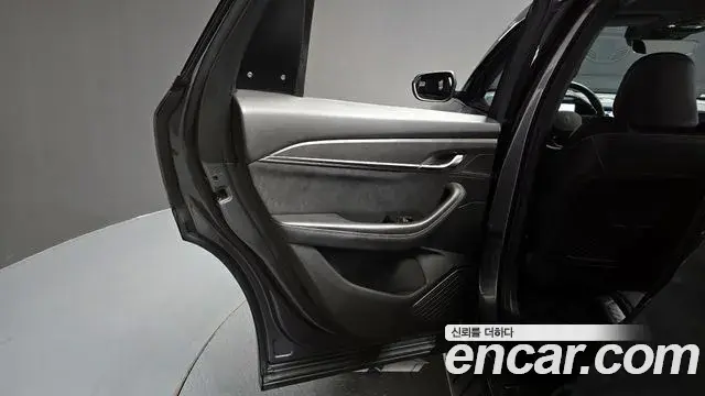 Renault Samsung Grand Koleos 2024 — Photo 5/30
