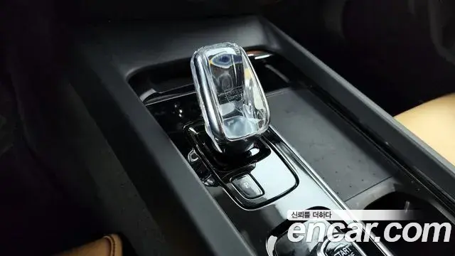 Volvo S60 2020 — Photo 15/20