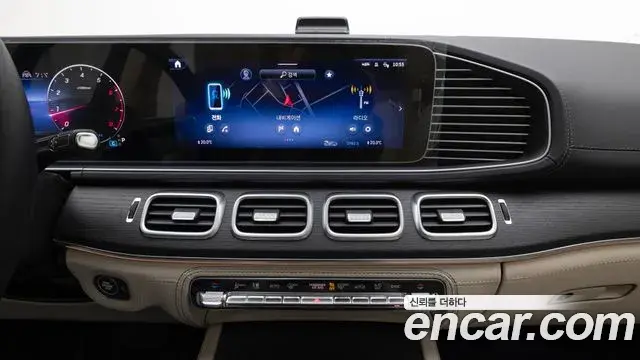 Mercedes-Benz GLE-Class 2025 — Фото 16/20