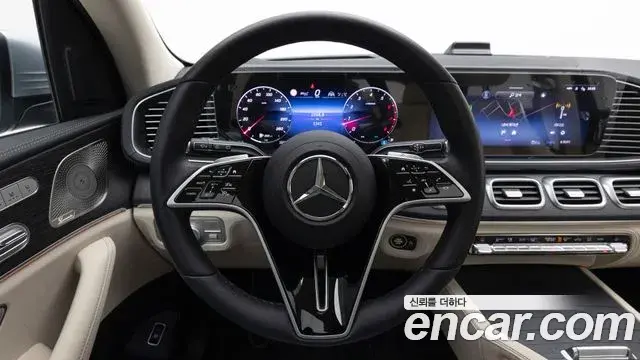 Mercedes-Benz GLE-Class 2025 — Фото 20/20
