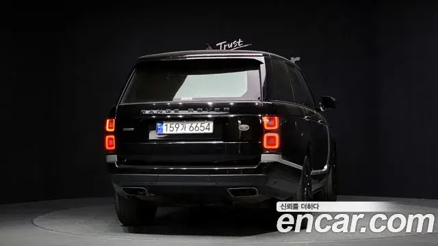 Land Rover Range Rover 2018 — Şəkil 7/20