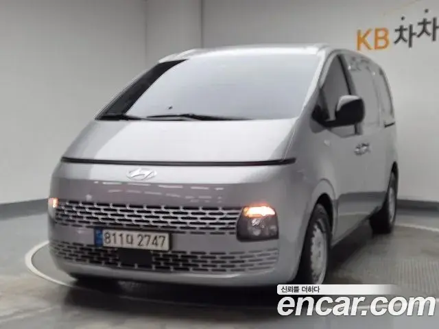 Hyundai Staria 2022 — Photo 6/18