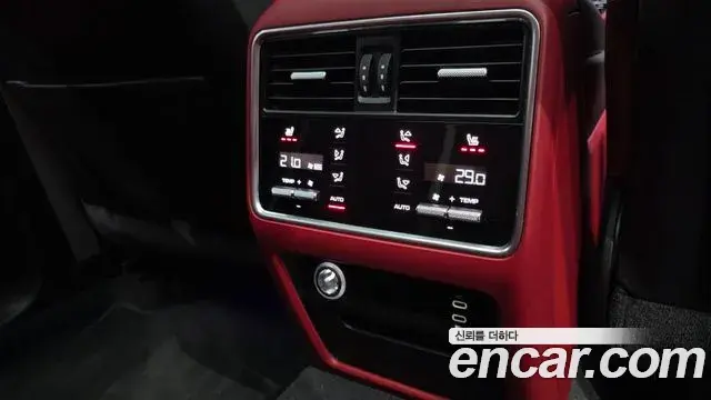 Porsche Cayenne 2022 — Фото 19/20
