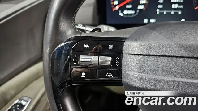 Kia Carnival 2024 — Фото 12/20