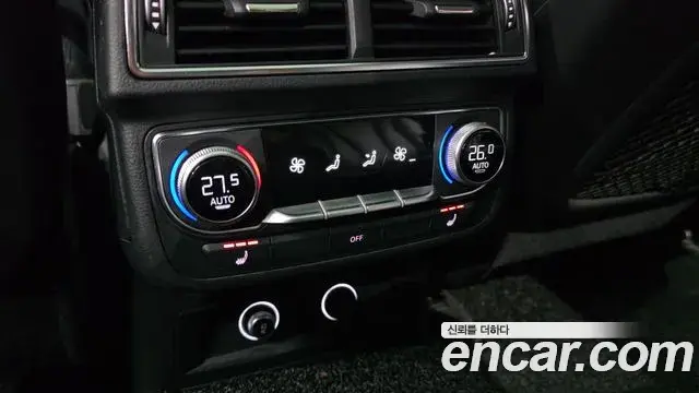 Audi Q7 2019 — Şəkil 9/30