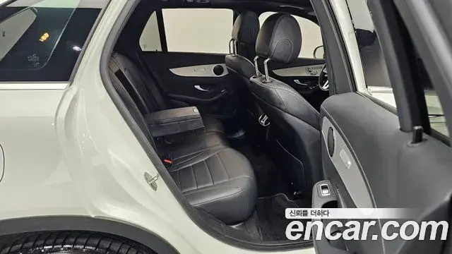 Mercedes-Benz GLC-Class 2021 — Фото 12/20