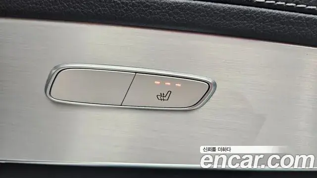 Mercedes-Benz GLC-Class 2021 — Фото 18/20