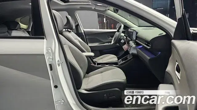 Hyundai Kona Hybrid 2025 — Şəkil 8/20