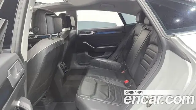Volkswagen Arteon 2022 — Photo 6/30