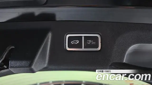 Kia Sorento 2023 — Фото 20/20