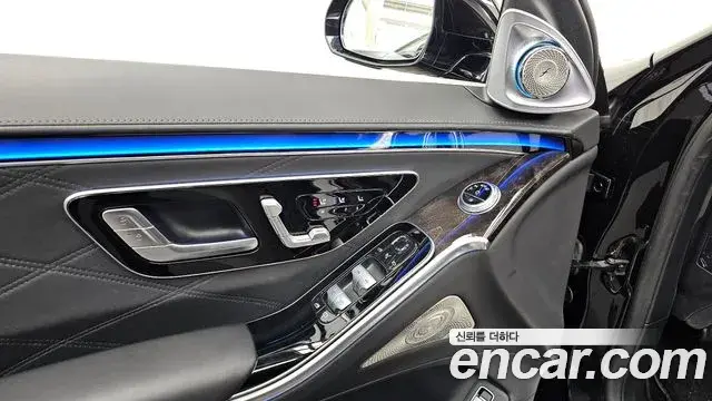 Mercedes-Benz S-Class 2022 — ფოტო 13/20