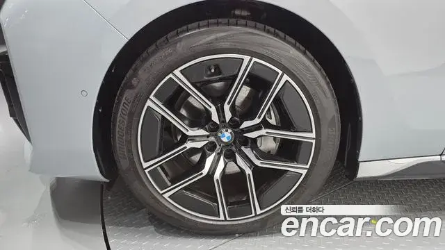 BMW 7 Series 2025 — ფოტო 3/31