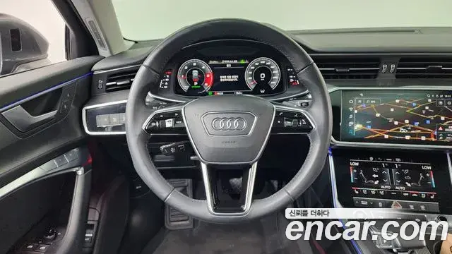 Audi A6 2021 — ფოტო 16/20