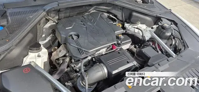 Genesis GV80 2021 — Photo 8/20