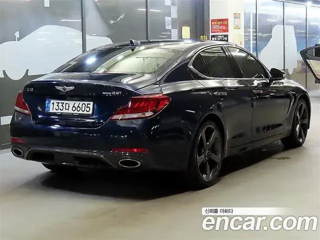 Genesis G70 2019 — Photo 10/20