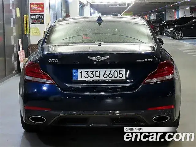 Genesis G70 2019 — Photo 17/20