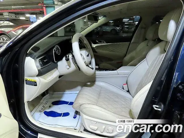 Genesis G70 2019 — Photo 19/20