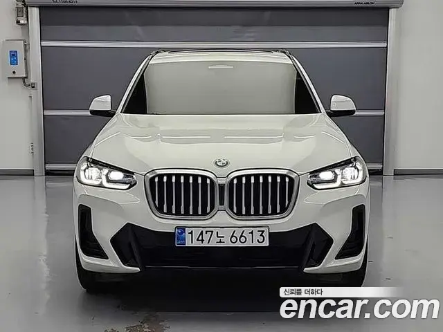 BMW X3 2022 — Photo 2/19