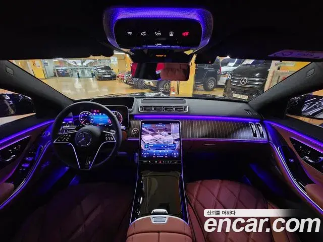 Mercedes-Benz S-Class 2023 — Фото 6/20