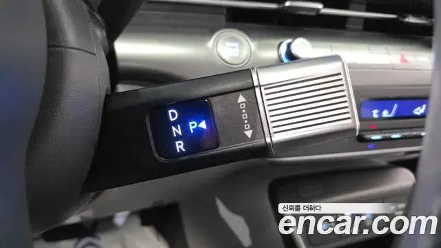 Hyundai Kona Hybrid 2024 — Şəkil 18/20