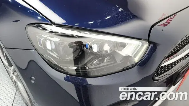 Mercedes-Benz E-Class 2020 — ფოტო 13/39