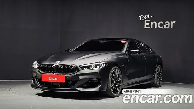 BMW 8 Series 2022 — Фото 1/20