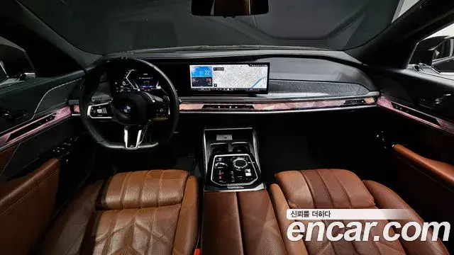BMW 7 Series 2024 — Photo 5/31