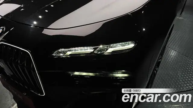 BMW 7 Series 2024 — Photo 31/31