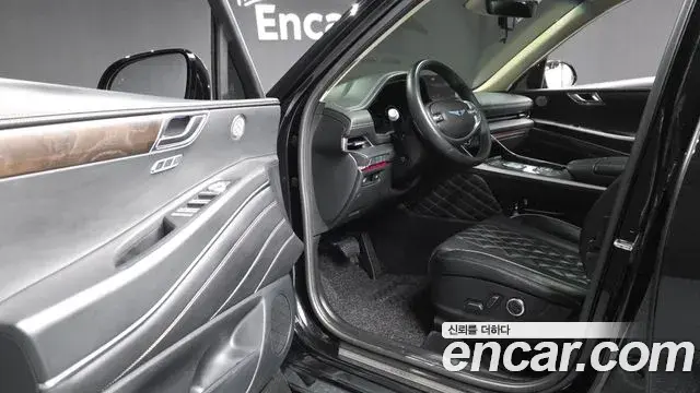 Genesis GV80 2021 — ფოტო 20/33