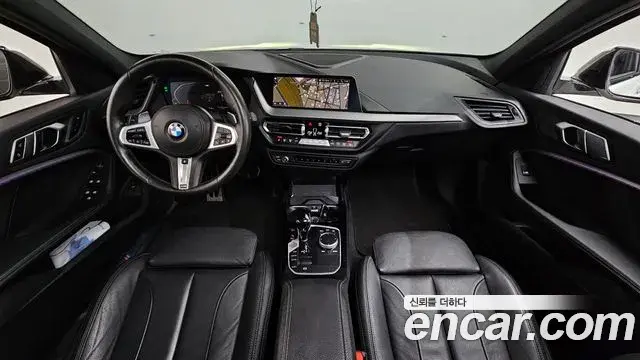 BMW 1 Series 2022 — Photo 26/36