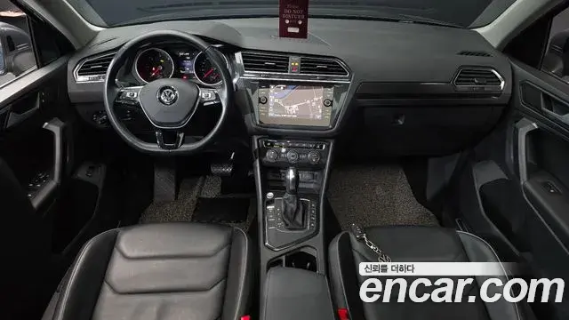 Volkswagen Tiguan 2020 — Photo 3/33