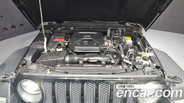 Jeep Wrangler 2021 — Photo 13/20