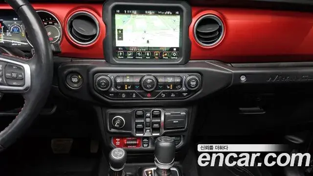 Jeep Wrangler 2021 — Photo 10/20