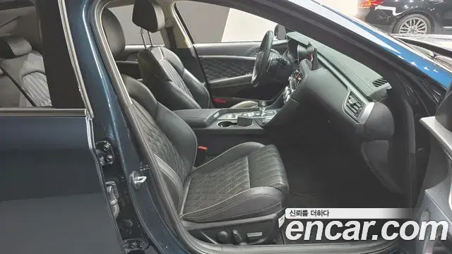 Genesis G70 2021 — Şəkil 7/33