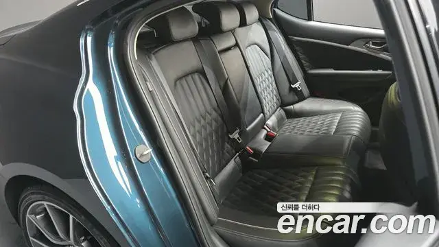 Genesis G70 2021 — Şəkil 8/33