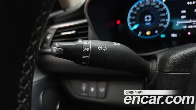 Genesis G70 2021 — Şəkil 23/33