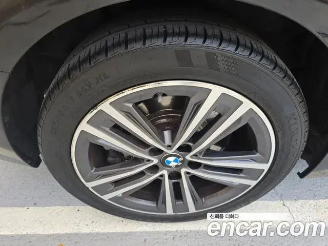 BMW 2 Series Gran Coupe 2021 — Photo 12/20