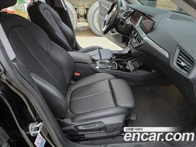 BMW 2 Series Gran Coupe 2021 — Photo 4/20