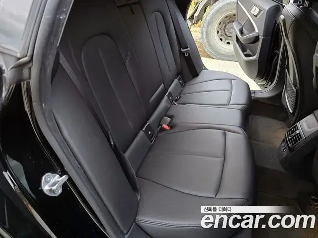 BMW 2 Series Gran Coupe 2021 — Photo 17/20