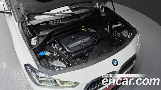 BMW X2 2023 — ფოტო 7/15
