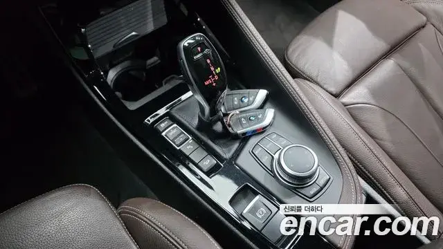 BMW X2 2023 — ფოტო 14/15